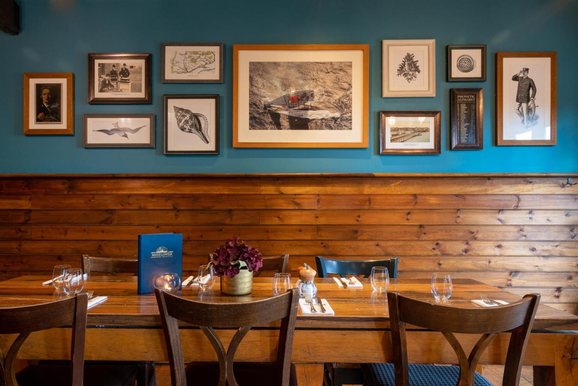 The Mayflower Lymington Bagian luar foto